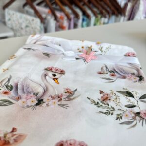 Σεντόνι Λίκνου Floral Swan